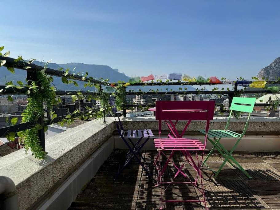 Le Rooftop Calme Et Terrasse A 1 Minute De La Gare Grenoble Ngoại thất bức ảnh